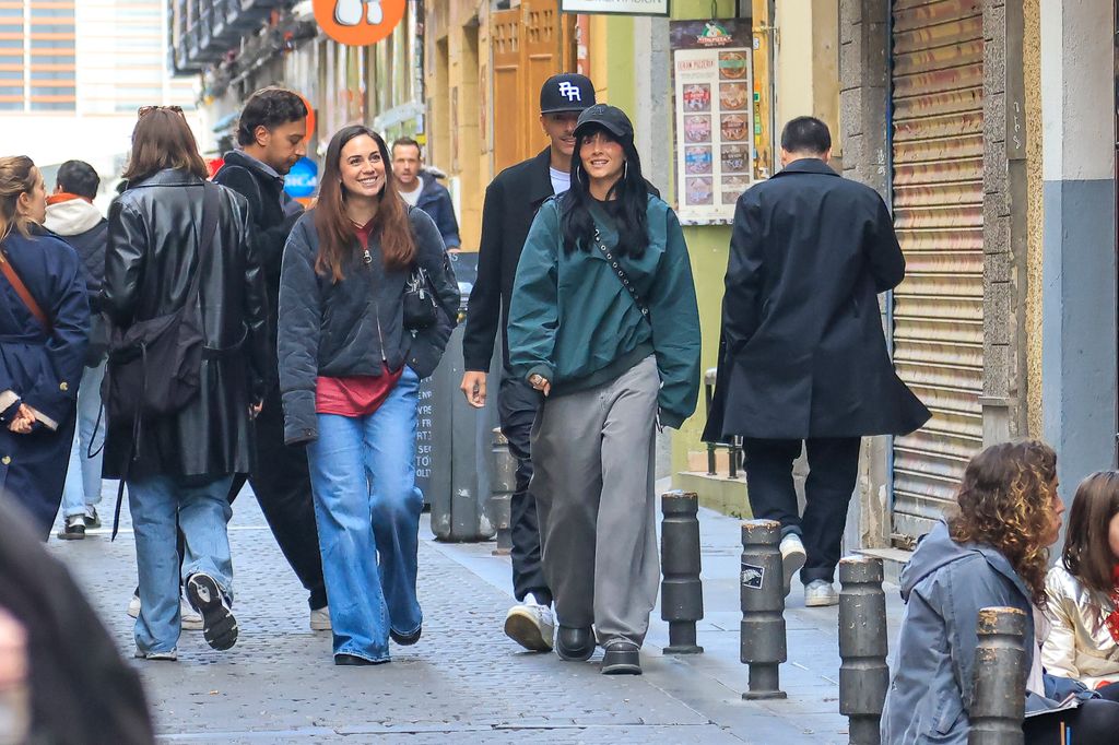 Aitana paseando por Madrid el 27 de octubre de 2024