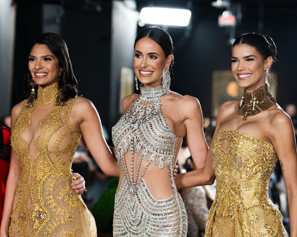 La ex Miss Universe compartió pasarela con Celinée Santos e Ileana Márquez, ambas competían por la corona en la más reciente edición del certamen de belleza más relecante 