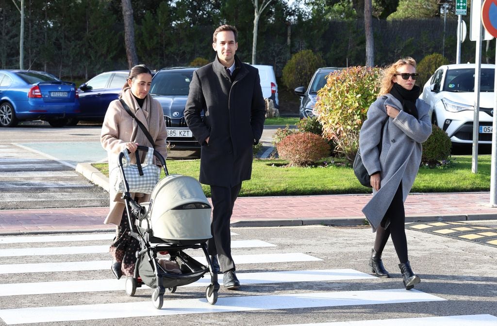 Lorenzo Diaz Garcia Campoy y Paloma de la Hoz en el funeral de su padre