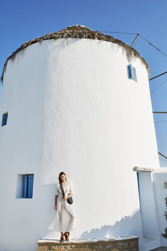 Zina Charkoplia en el molino de Bónis, en Mykonos