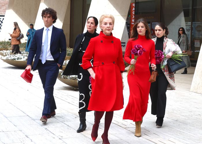 Carolina Herrera y su familia en la New York fashion week