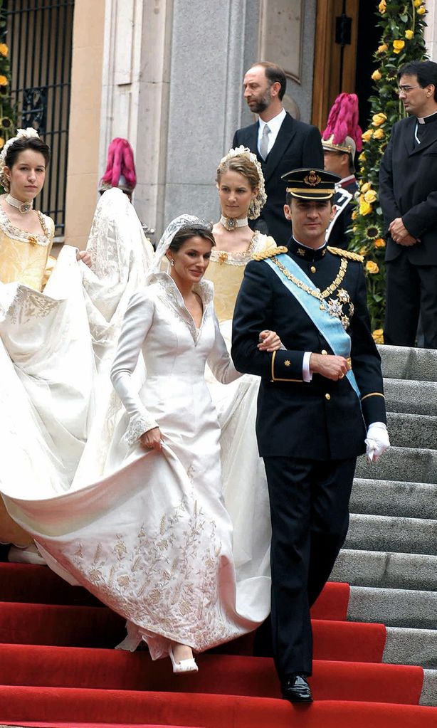 Historia del zapato de cristal NOVIAS