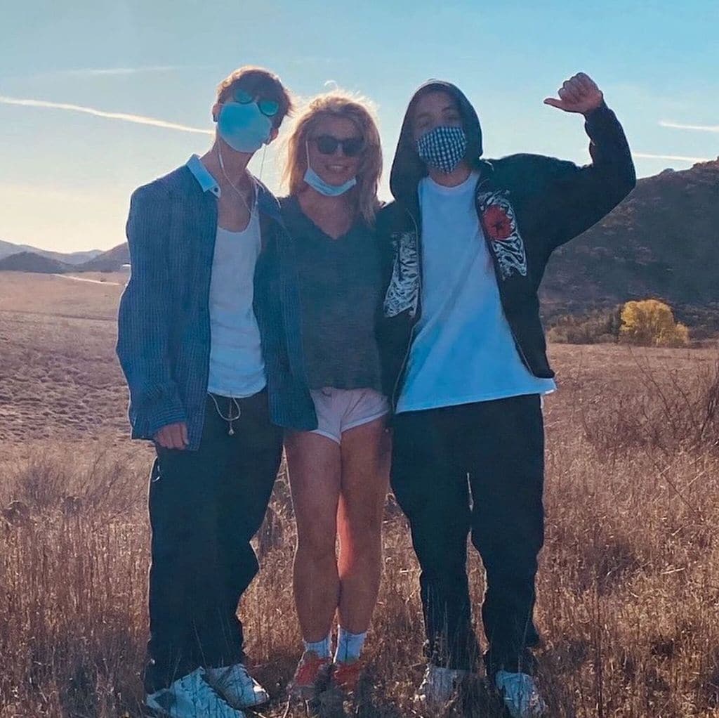 britney spears with her sons