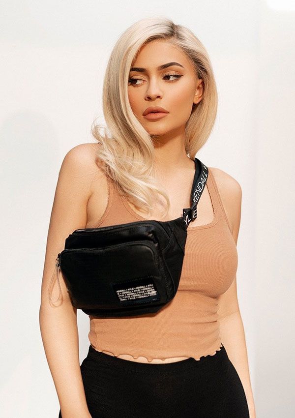 Kylie Jenner con ropa de su marca