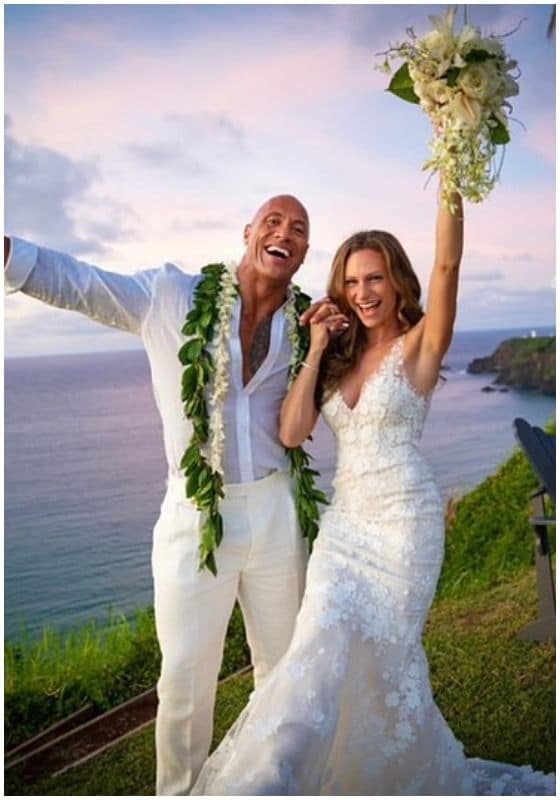 lauren hashian dwayne johnson amor fotos casado03