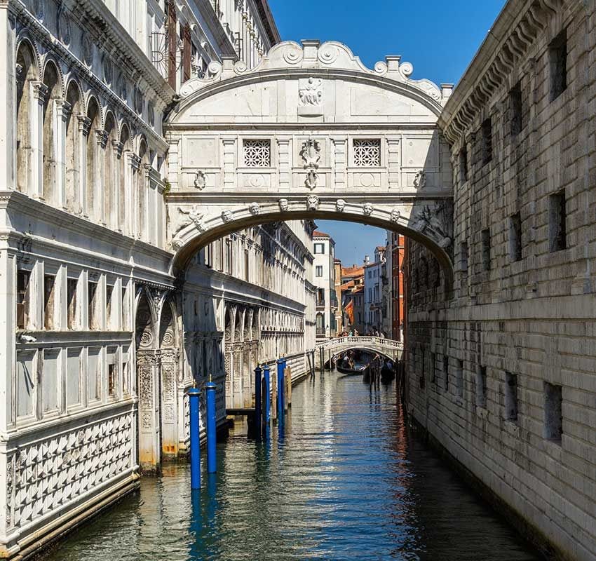 Puente de los Suspiros en Venecia