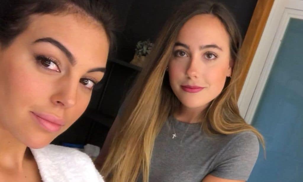 georgina rodr guez y su hermana