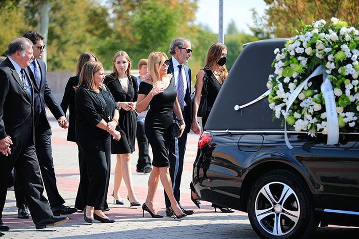 funeral-padre-ana-obregon-cordon9