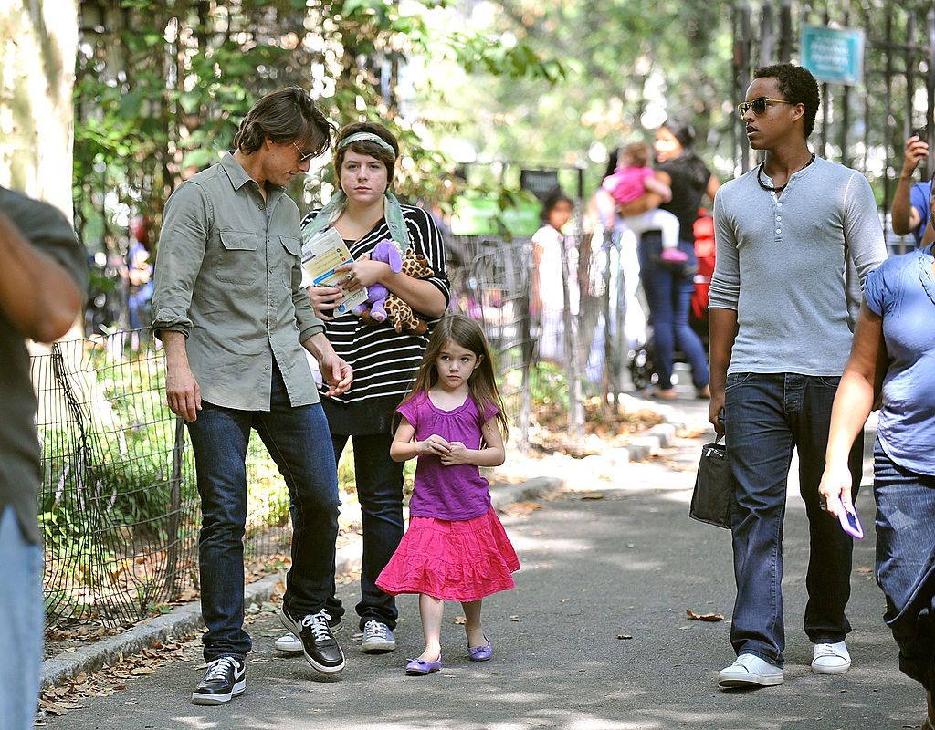 NEW YORK - SEPTEMBER 07:  Connor Cruise, Isabella Cruise, Tom Cruise and Suri Cruise visit a Central Park West playground on September 7, 2010 in New York City.  (Photo by James Devaney/WireImage)