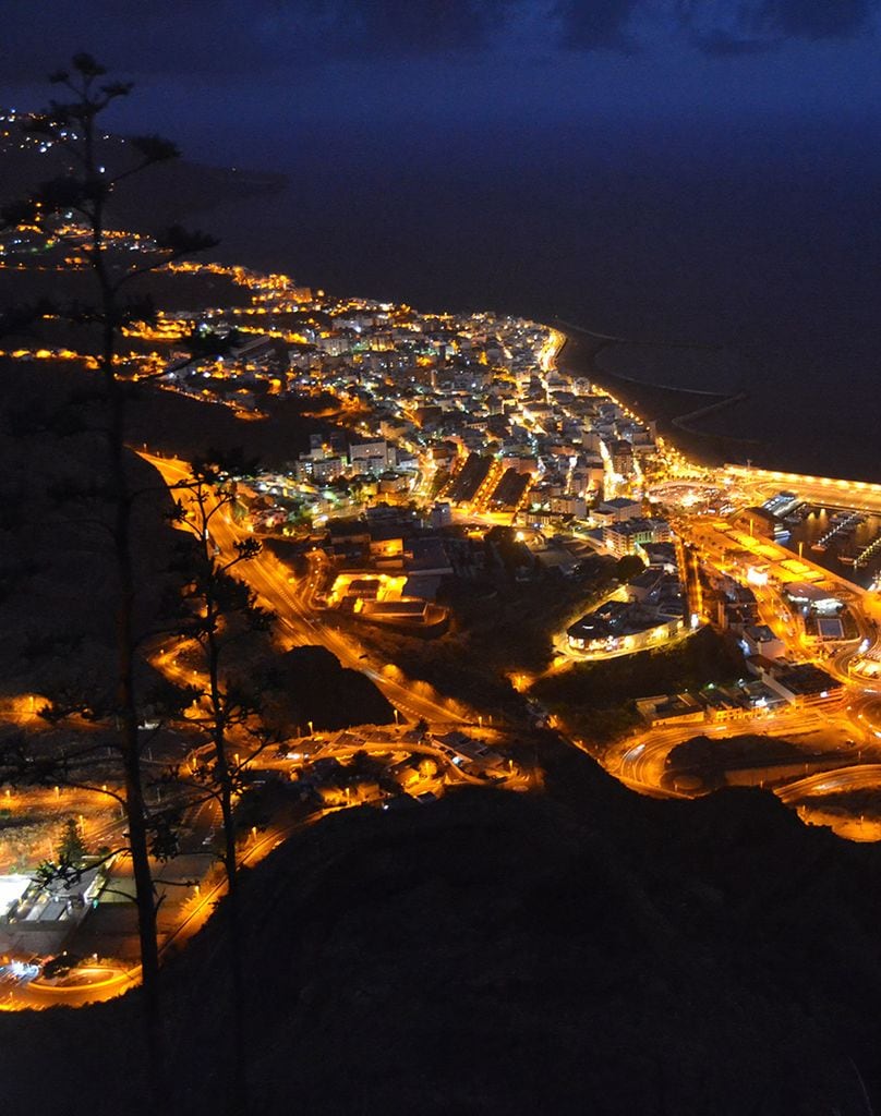 Imagen nocturna de Santa Cruz de la Palma