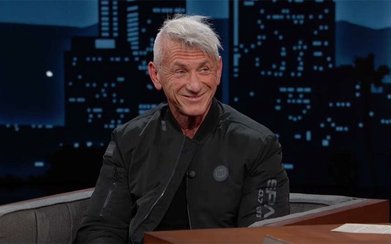 Sean Penn reaparece con cambio de look en el show de Jimmy Kimmel