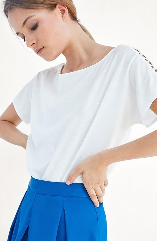 como_llevar_camiseta_blanca_lookbook_massimo_dutti_1a