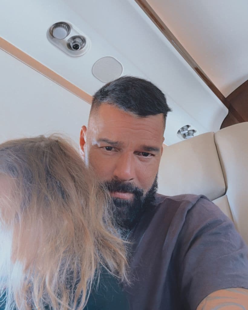 Ricky Martin está de gira y su hija Lucía lo acompaña.