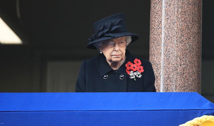 Isabel II cancela su reaparición en las celebraciones del Día del Armisticio