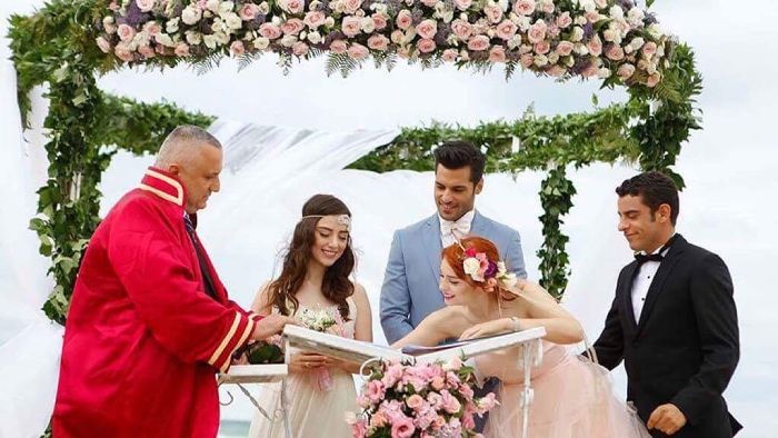 Özge Gürel y Serkan Çayoglu se casan