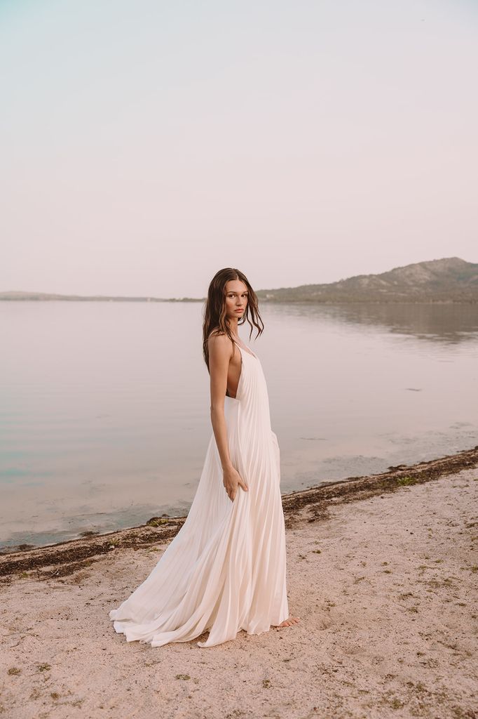 Vestidos de novia Lorena Formoso colección 2025