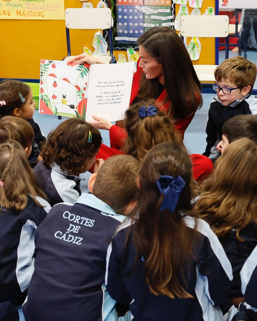 Reina Letizia en el colegio madrileño Cortes de Cádiz