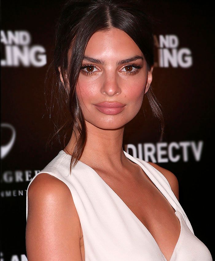 emily-ratajkowski-pomulos-colorete