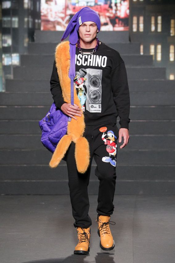 moschino_hm021a