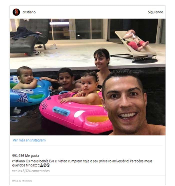 Cristiano Ronaldo con sus hijos y Georgina Rodríguez