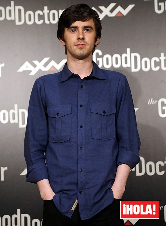 Freddie Highmore, de 'The Good Doctor', nombrado hijo adoptivo de un pueblo gallego