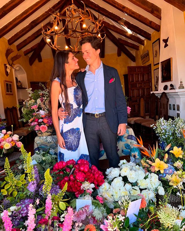 Ana Cristina posa feliz junto a su futuro marido