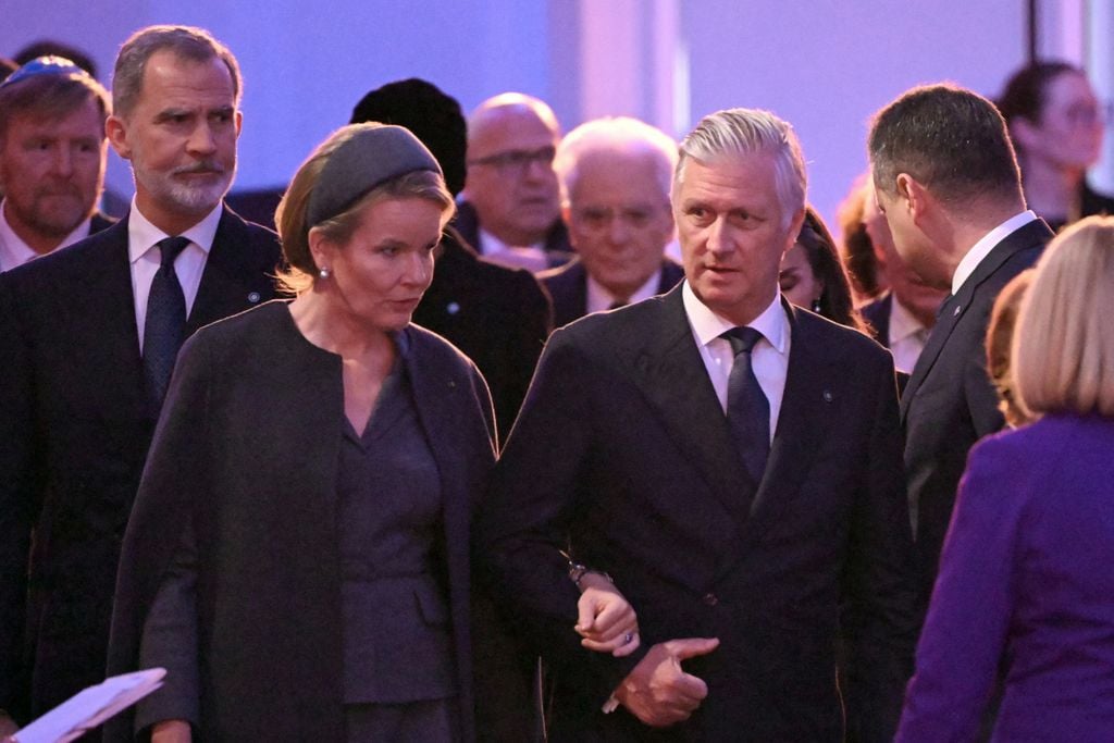 Rey Felipe, Felipe y Matilde de Bélgica en el aniversario de Auscwitz