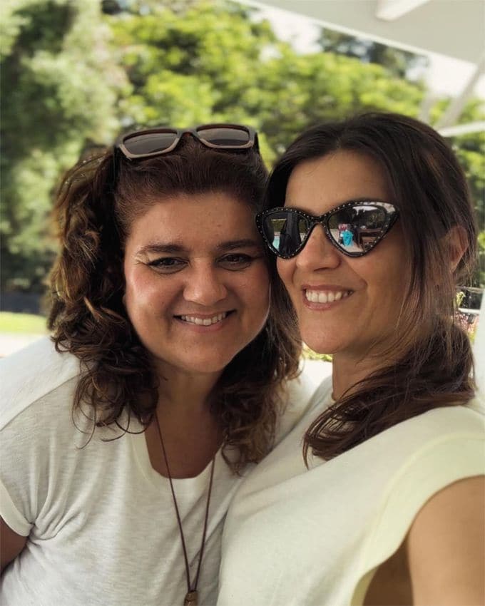 Marta Solaz con su hermana Noemí