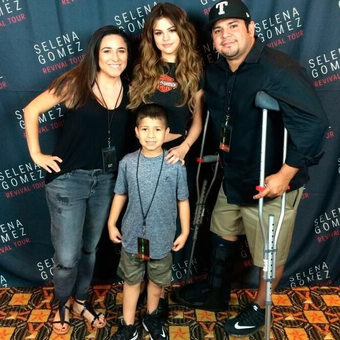 selena-gomez-papa-esposa-