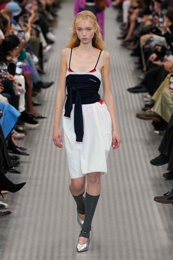 Paris Fashion Week: Miu Miu Primavera/Verano 2025