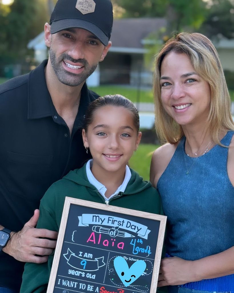 Toni Costa, Adamari López y su hija Alaïa