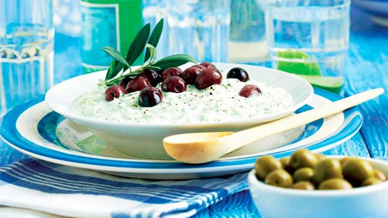 tzatziki aceitunas