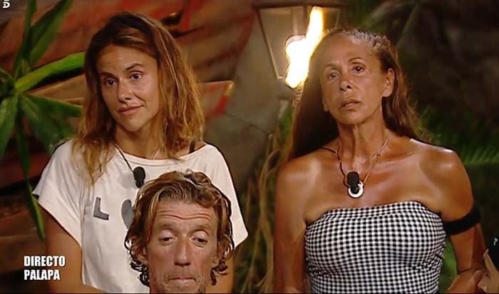 Isabel Pantoja y Mónica Hoyos se han declarado la guerra en 'Supervivientes'