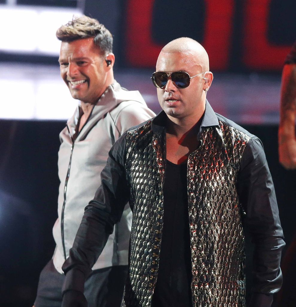     Wisin felicitó a Ricky Martin por su cumpleaños número 53.