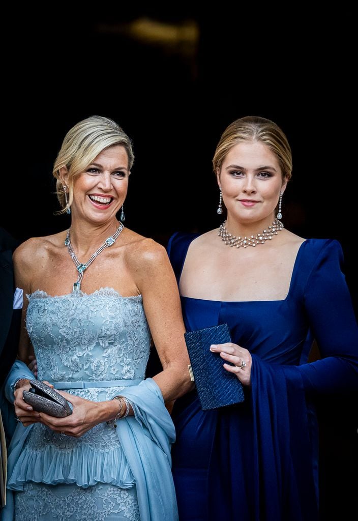 THE HAGUE, NETHERLANDS - SEPTEMBER 18: Queen Maxima of The Netherlands and Princess Amalia of The Netherlands attend a dinner for the Council of State at Palace Noordeinde on September 18, 2024 in The Hague, Netherlands.  (Photo by Patrick van Katwijk/Getty Images)