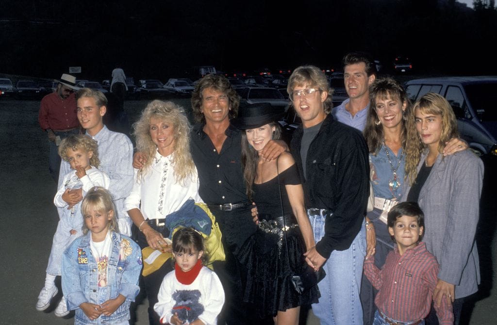 Michael Landon con su familia