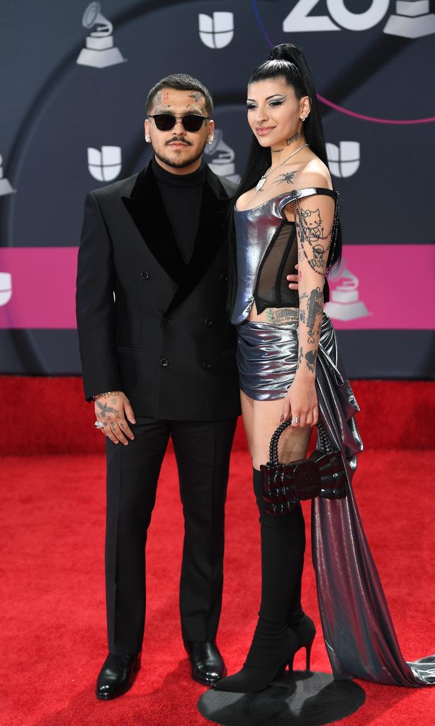 Christian Nodal y Cazzu en los Latin GRAMMY 2022