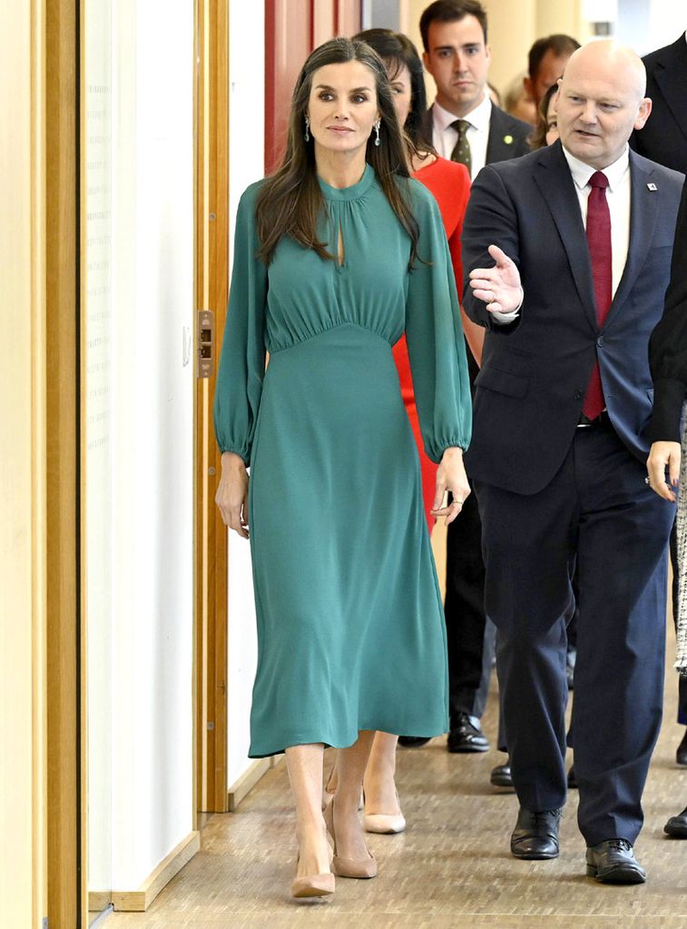 Reina Letizia vestido verde Dinamarca