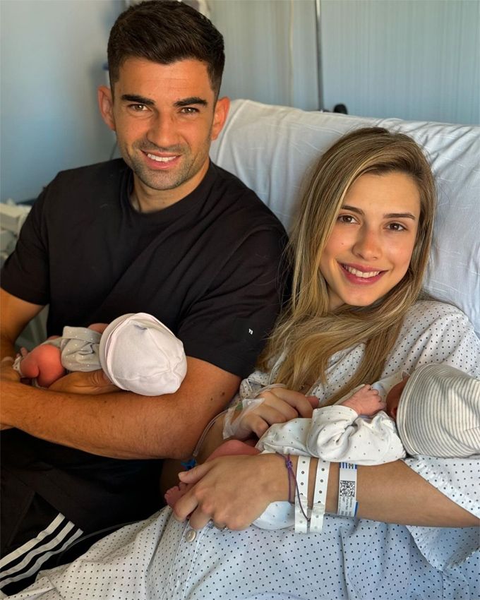 Enzo Zidane y Karen Gonçalves dan la bienvenida a sus gemelas, Giulia y Kaia