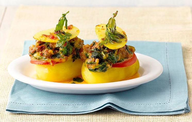 Patatas al horno con carne picada de cerdo