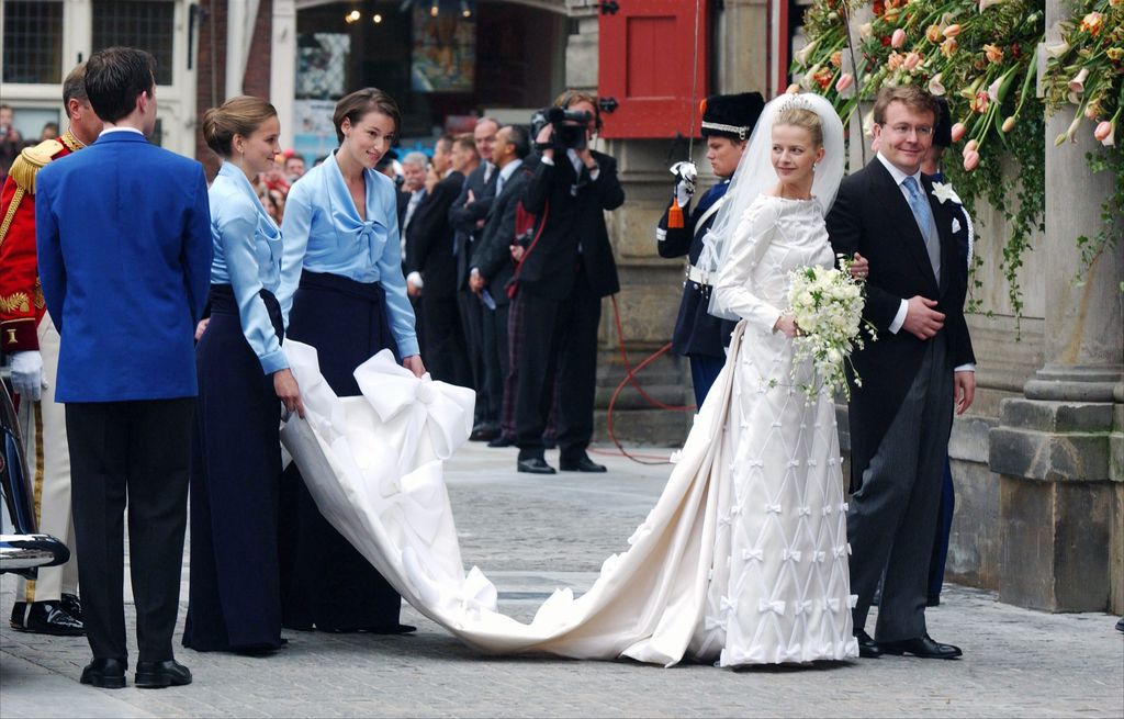 Friso de Holanda, hermano del rey Guillermo de los Países Bajos, se casó con Mabel Wisse Smit en abril de 2004