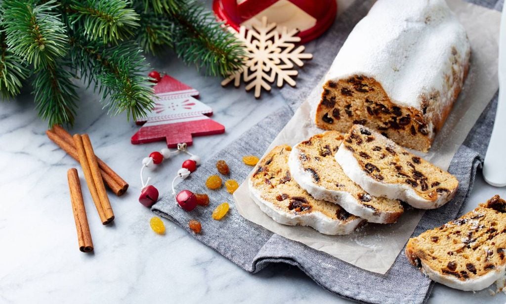 bizcocho de nueces y pasas de navidad