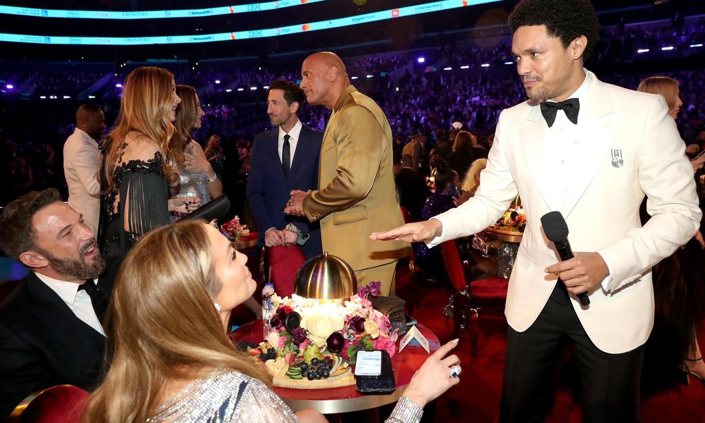 Jennifer Lopez y Ben Affleck en los Grammy 2023