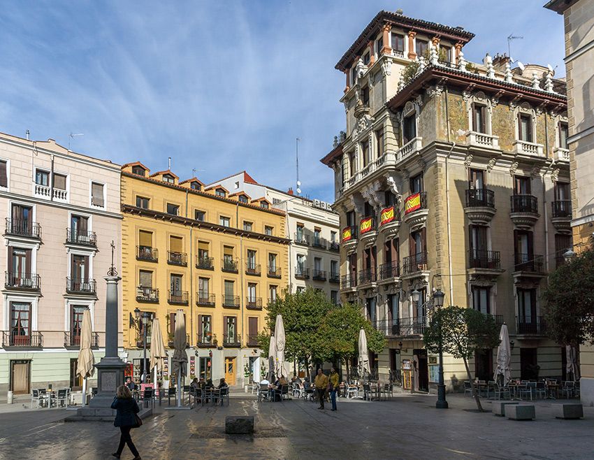 Plaza de Ramales, Madrid, Año Velázquez