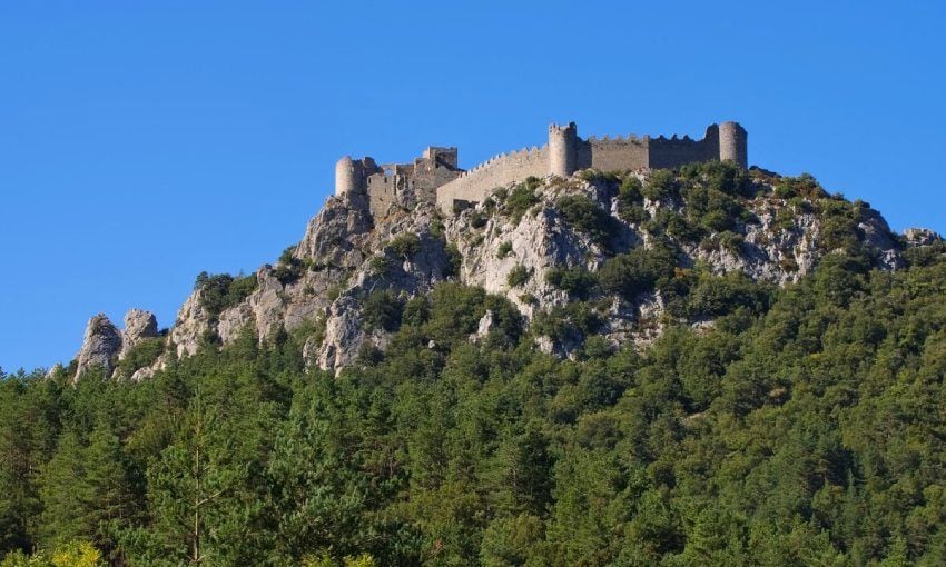 Castillo cátaro de Puilaurens en el sur de Francia