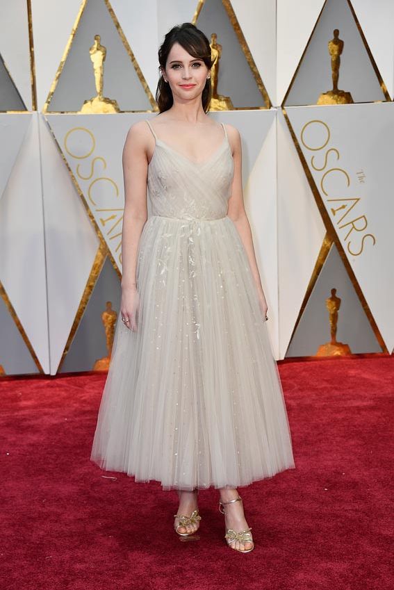 oscars_felicity_jones_1a