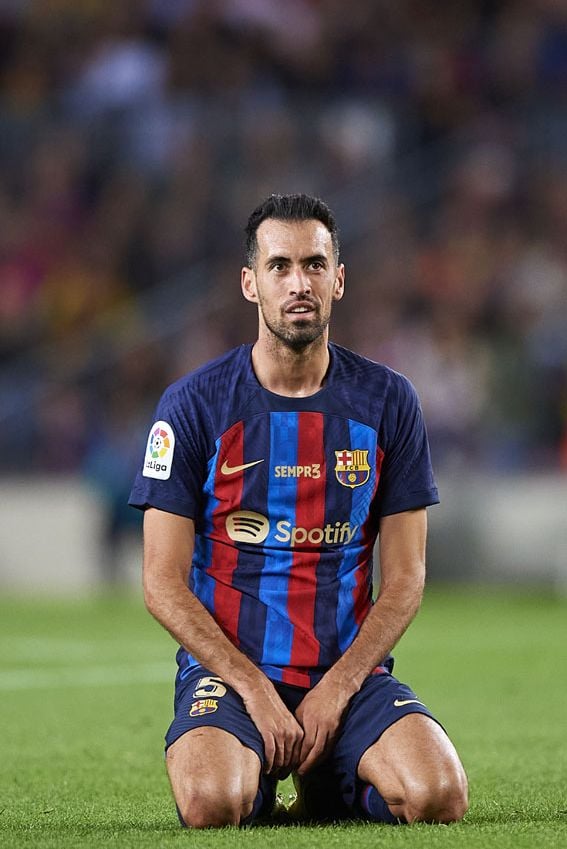 12 busquets