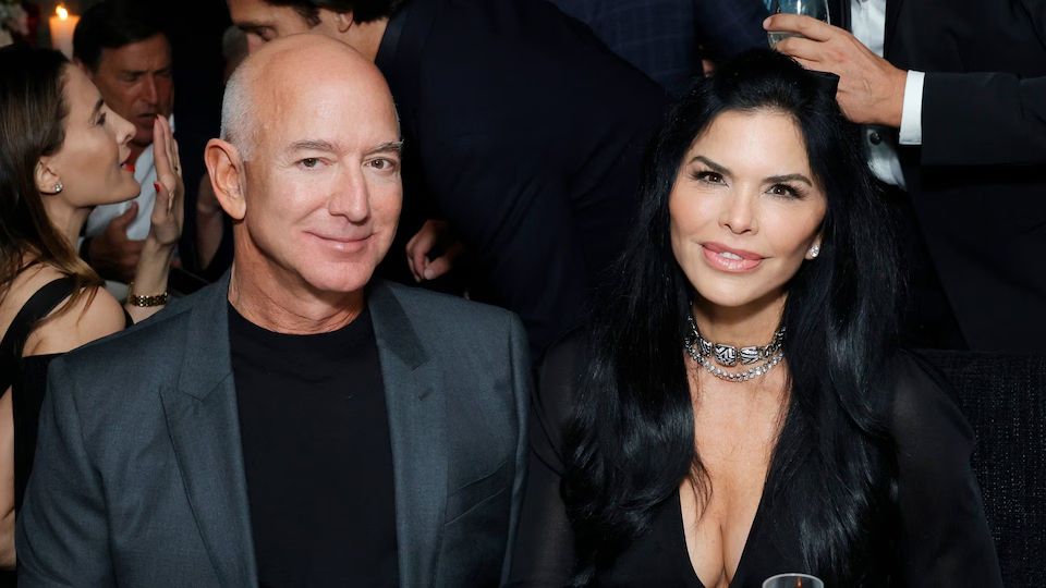 Jeff Bezos y Lauren Sánchez