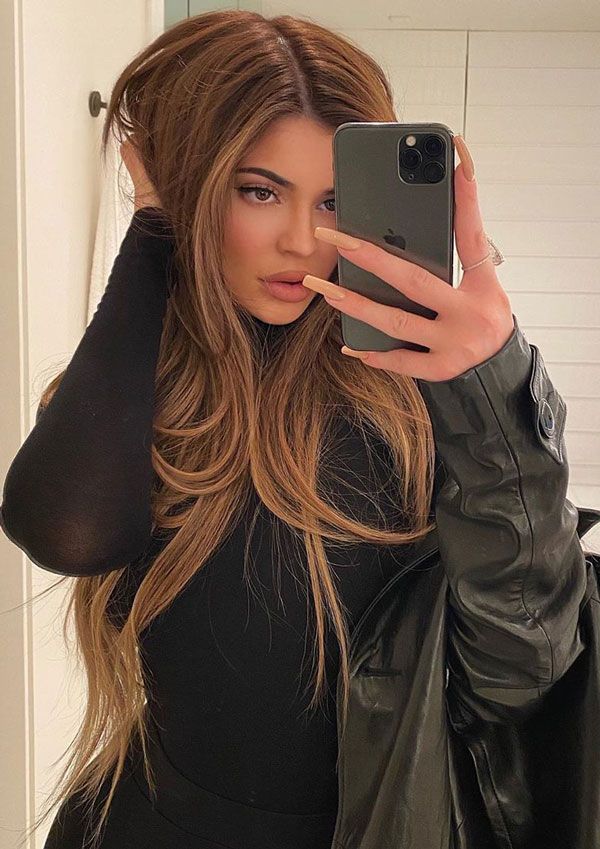 Kylie Jenner con nuevo corte de pelo con mechas 'bronde'