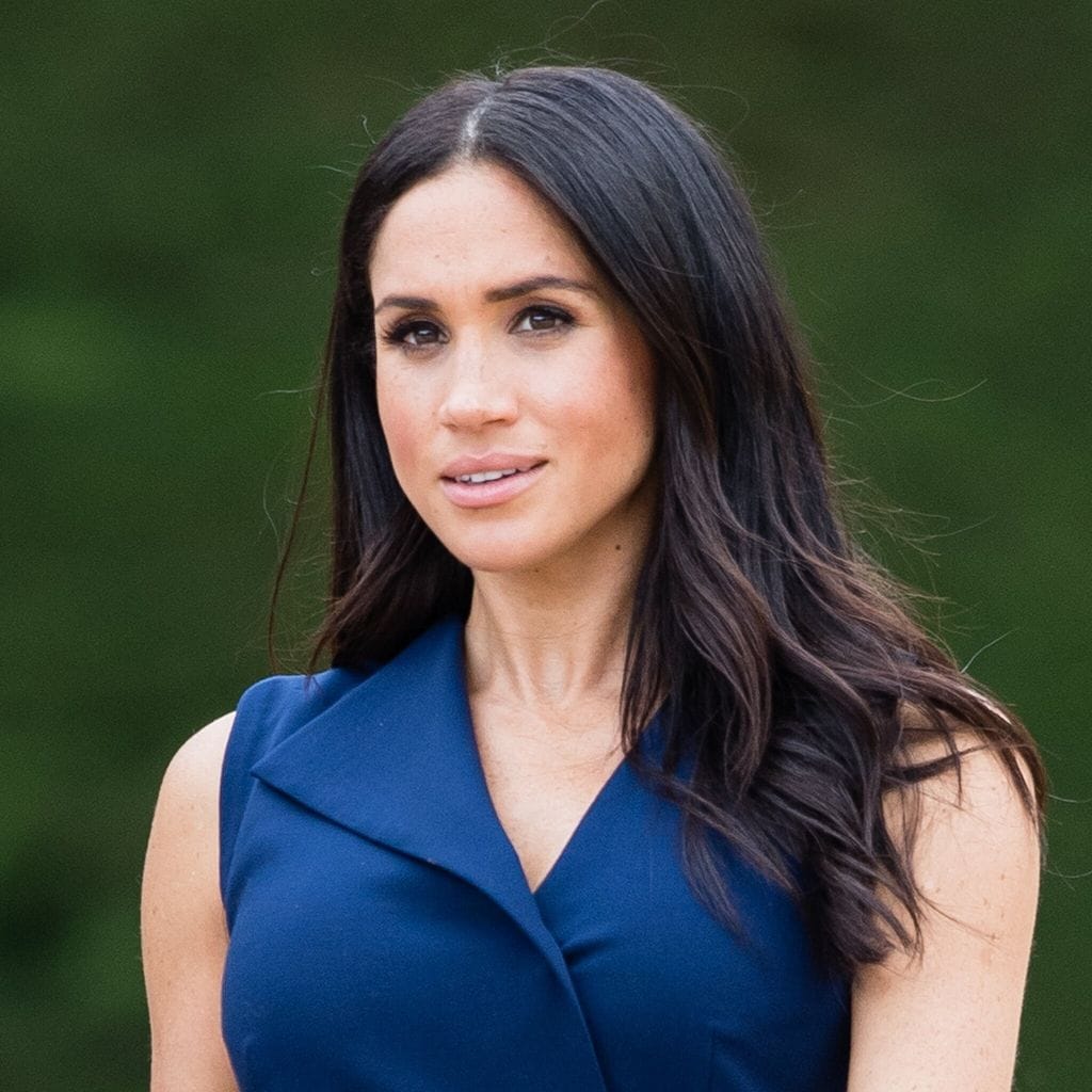 former aide claims meghan markle wrote letter to dad knowing it could be leaked 